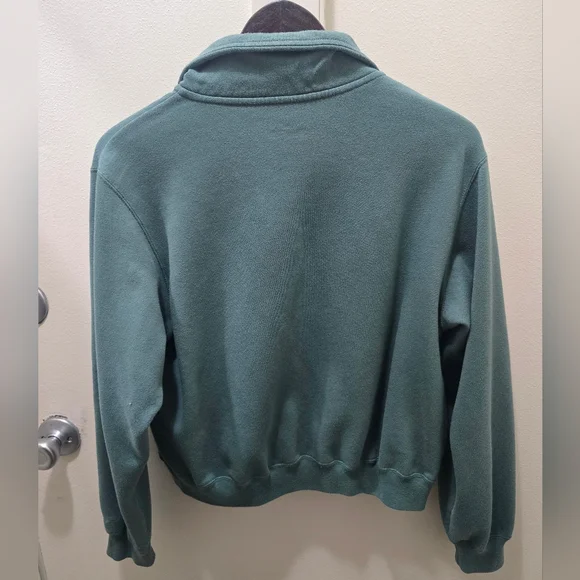 Hollister Green Women's Crop Sweater - Picture 5 of 10